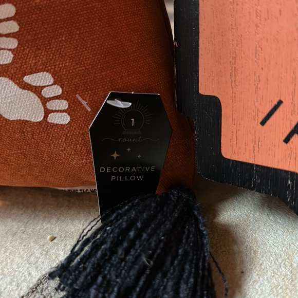 NWT Set of Halloween Skeleton Pillow and Skeleton Hanging Sign - Picture 5 of 5